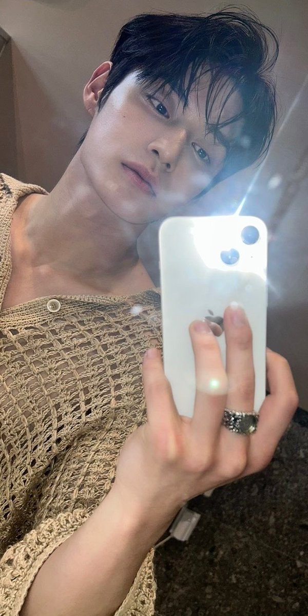 ๐ฃ๐บ๐๐๐พ๐
. tweet media