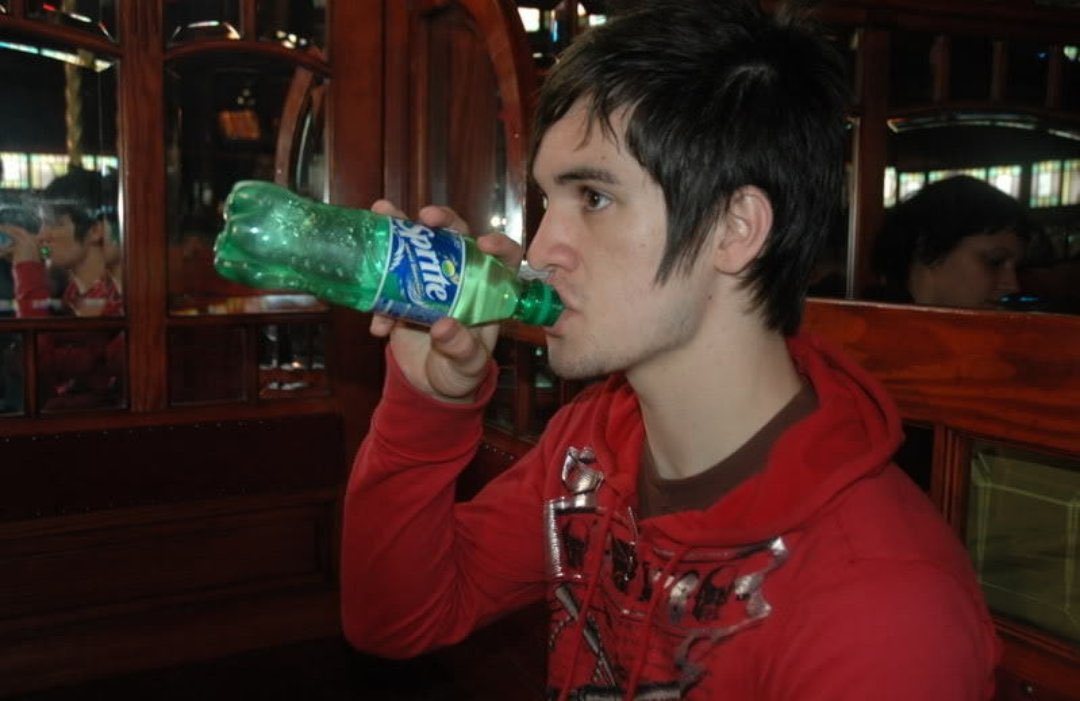 brendon thinker! 💭 tweet media