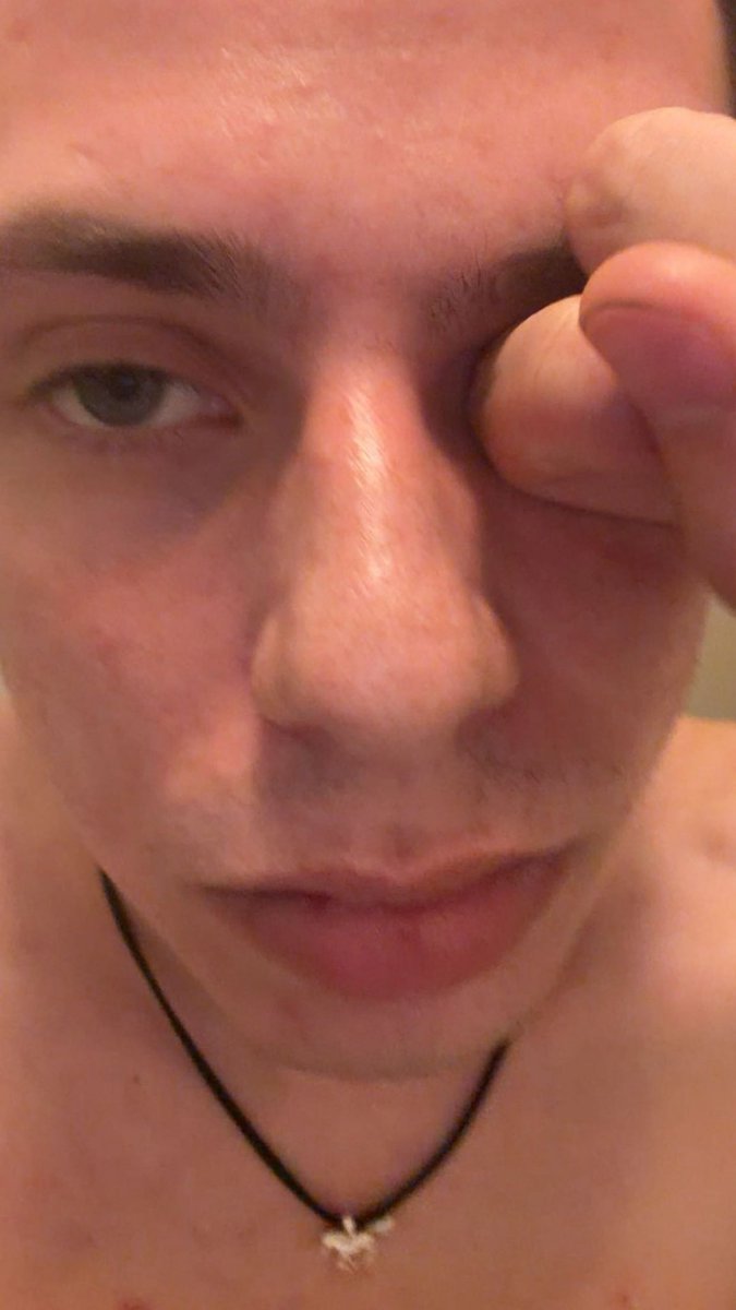 ipad baby tweet media