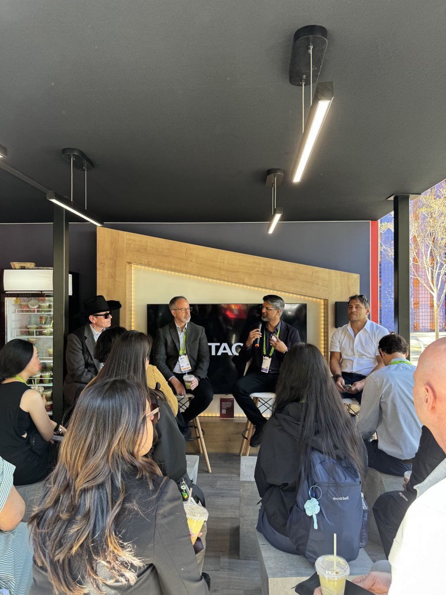 HitachiVantara's tweet photo. 🎬 That’s a wrap from #NVIDIAGTC in San Jose! New Hitachi iQ updates, packed sessions, matcha in GTC Park — and a standout fireside with @NVIDIA + @Computacenter on the exec blueprint for enterprise AI. 

📷 Check out our favorite moments 👇  #GTC26 https://t.co/LPaITBjqrK