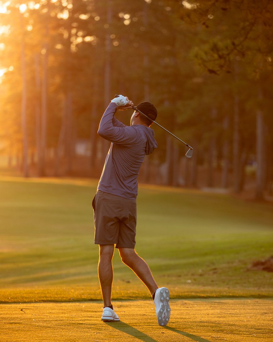 SUN DAY RED tweet media