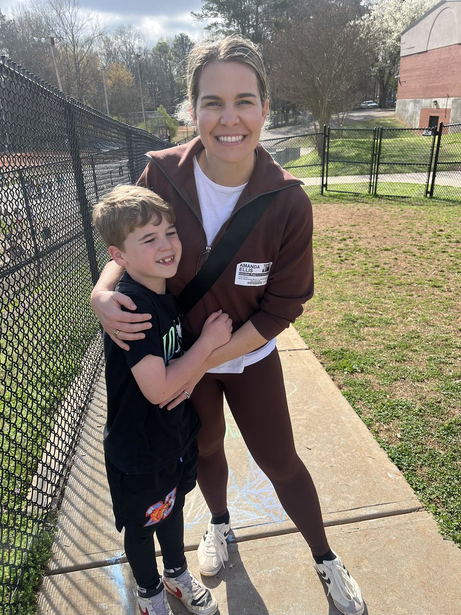 Mrs.Consoer tweet media