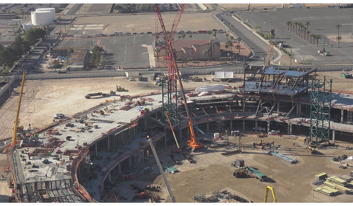 Mick Akers tweet media