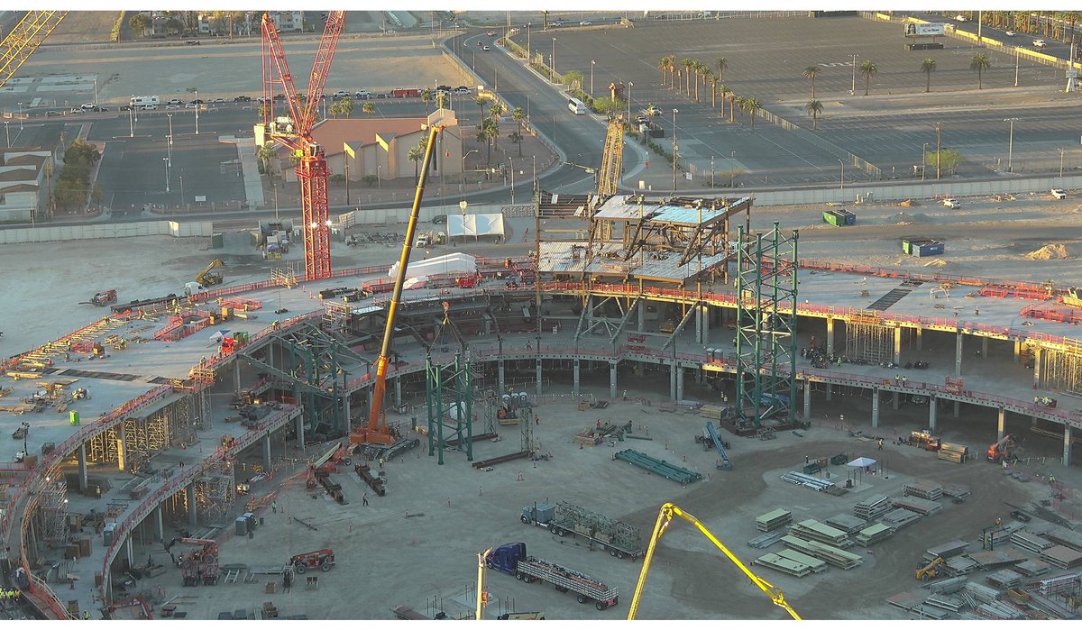 Mick Akers tweet media