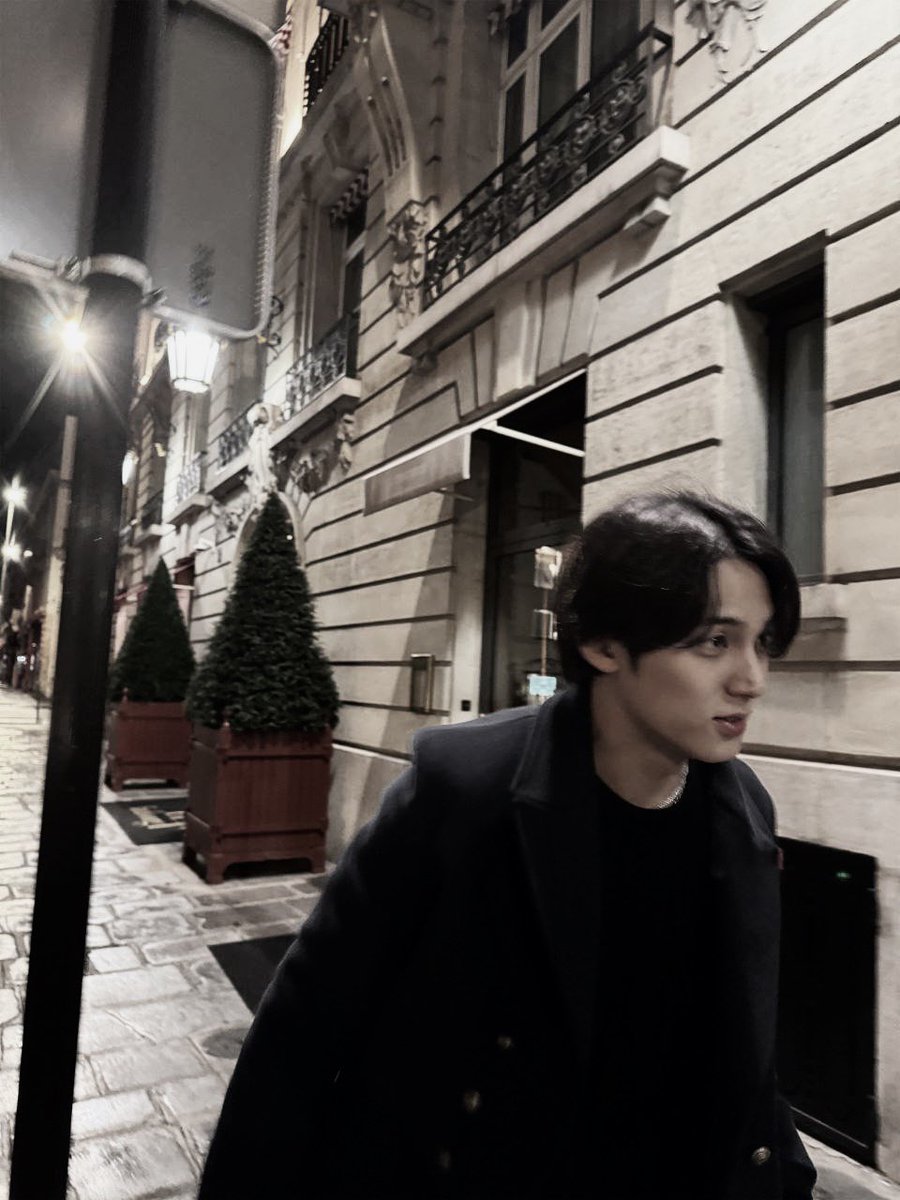 َEiser. tweet media