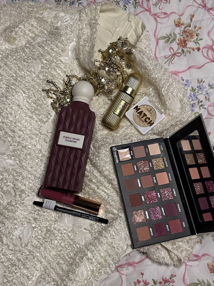 قلوري tweet media