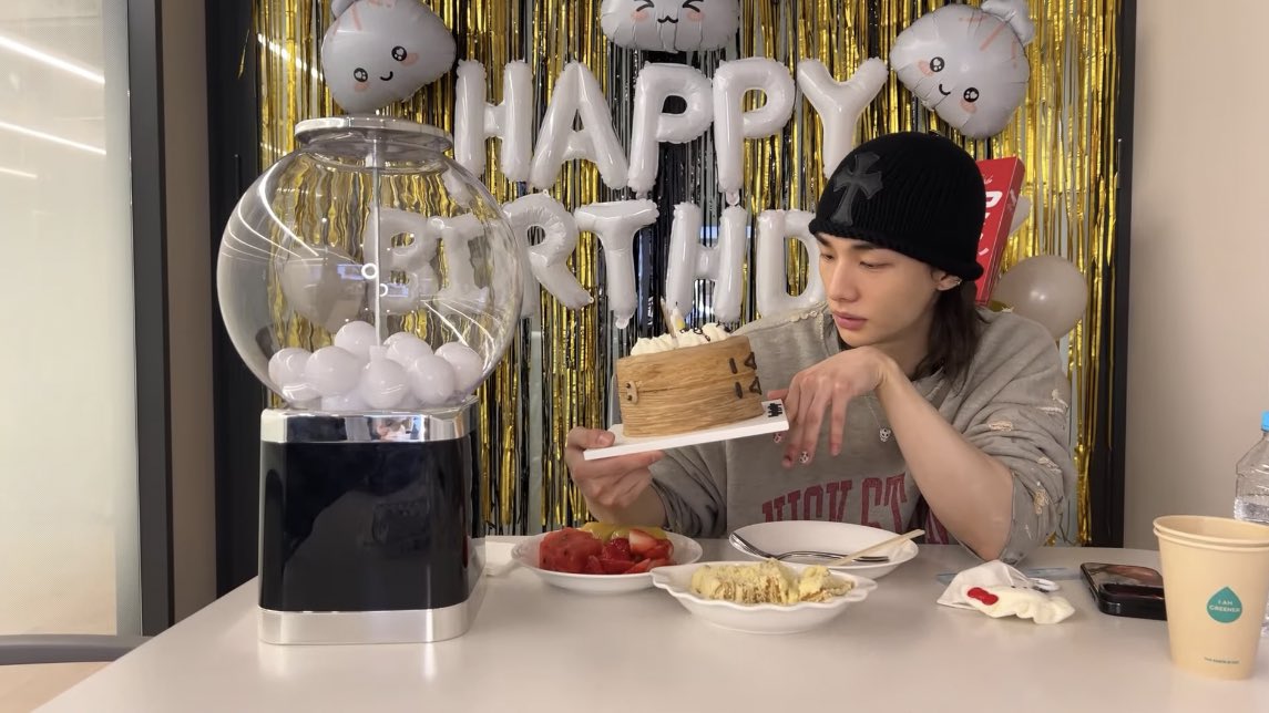 saa⁸🐾 tweet media