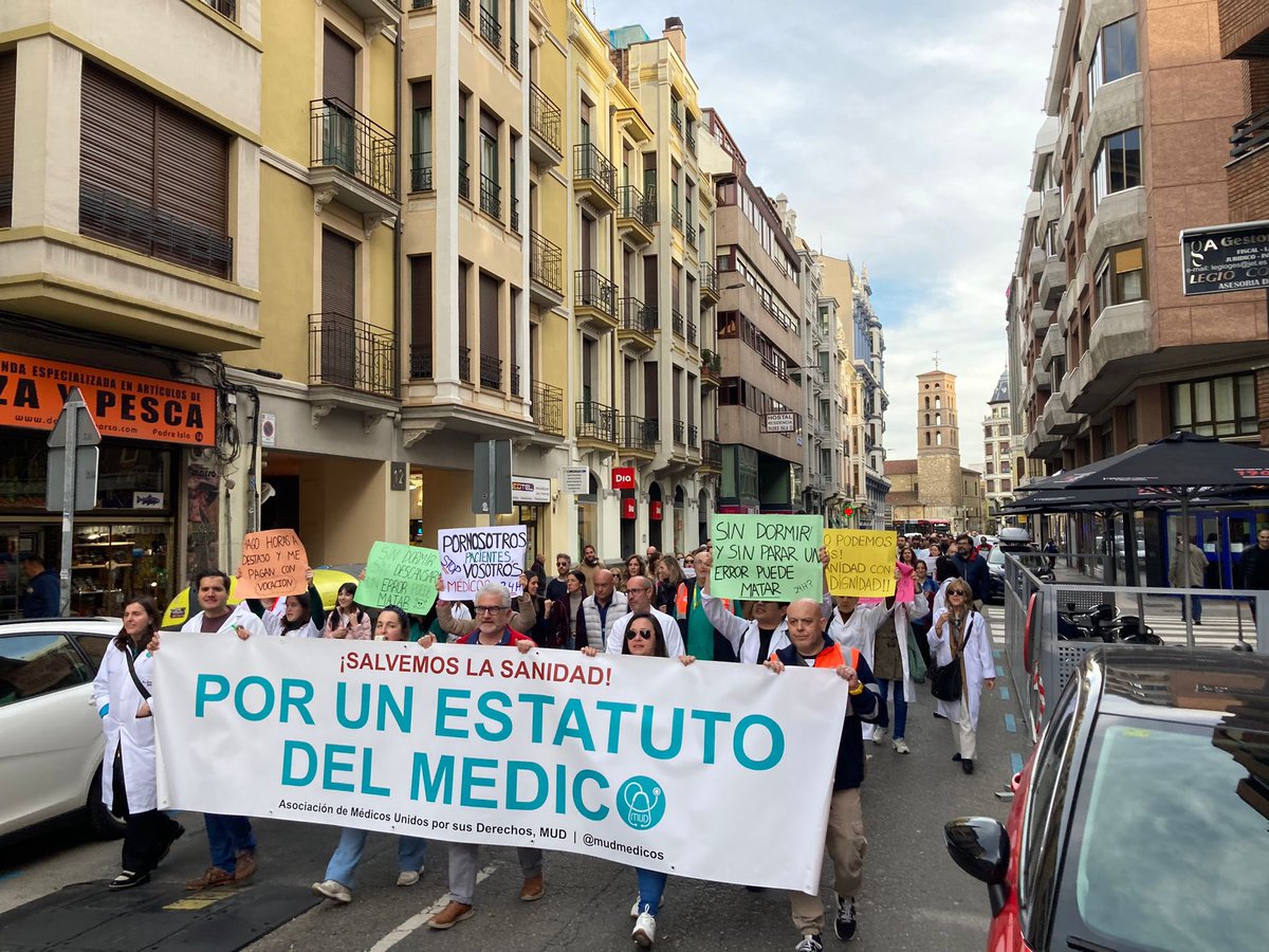 MUD Médicos tweet media