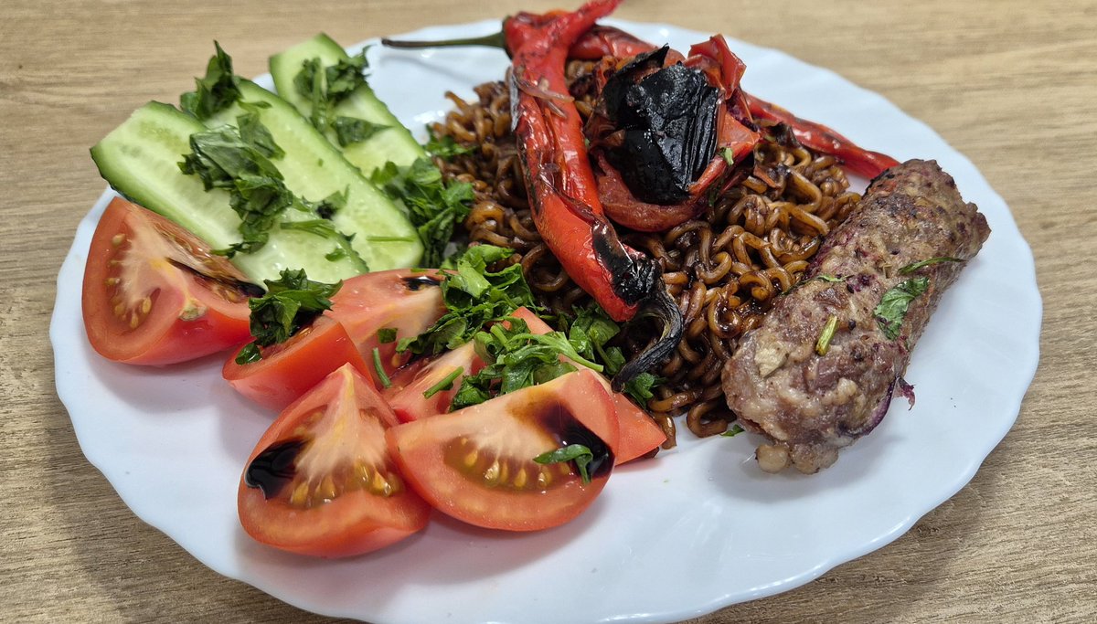 Vadim ☮️🥔🦬 tweet media