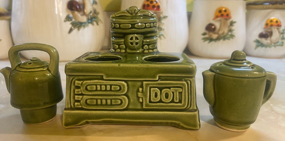 StreetLevelGardener tweet media