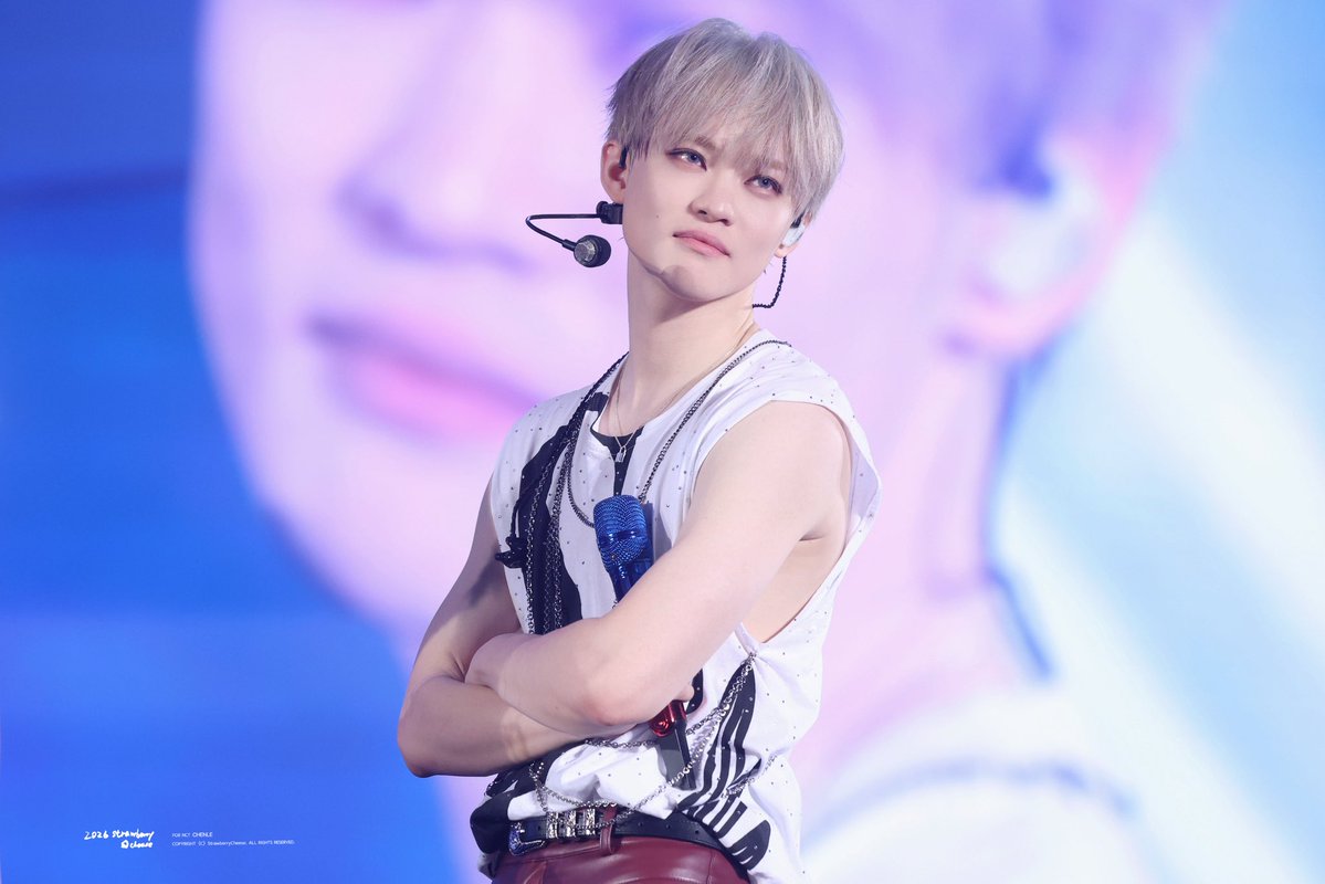 260320 🐱
#천러 #辰乐  #CHENLE #NCTDREAM