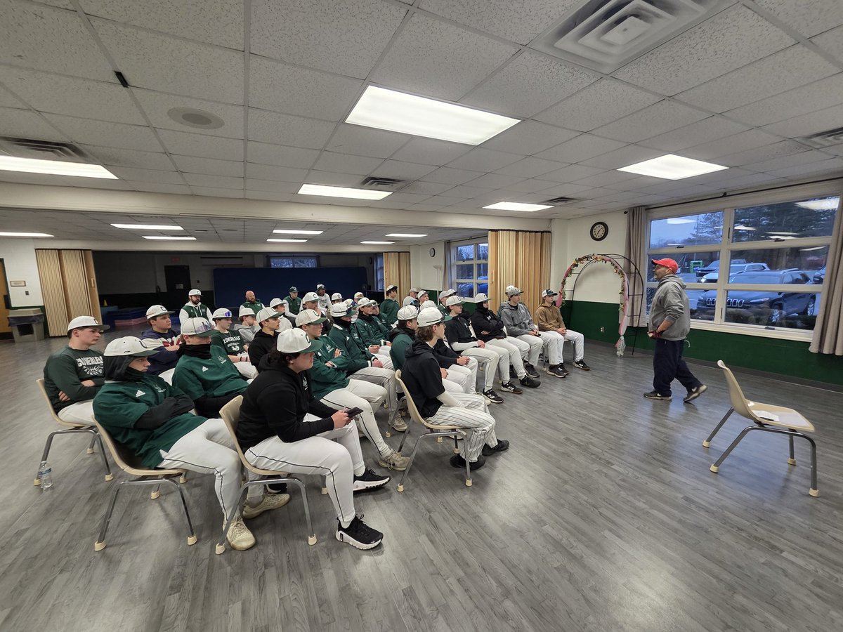 Aaron DeBord tweet media