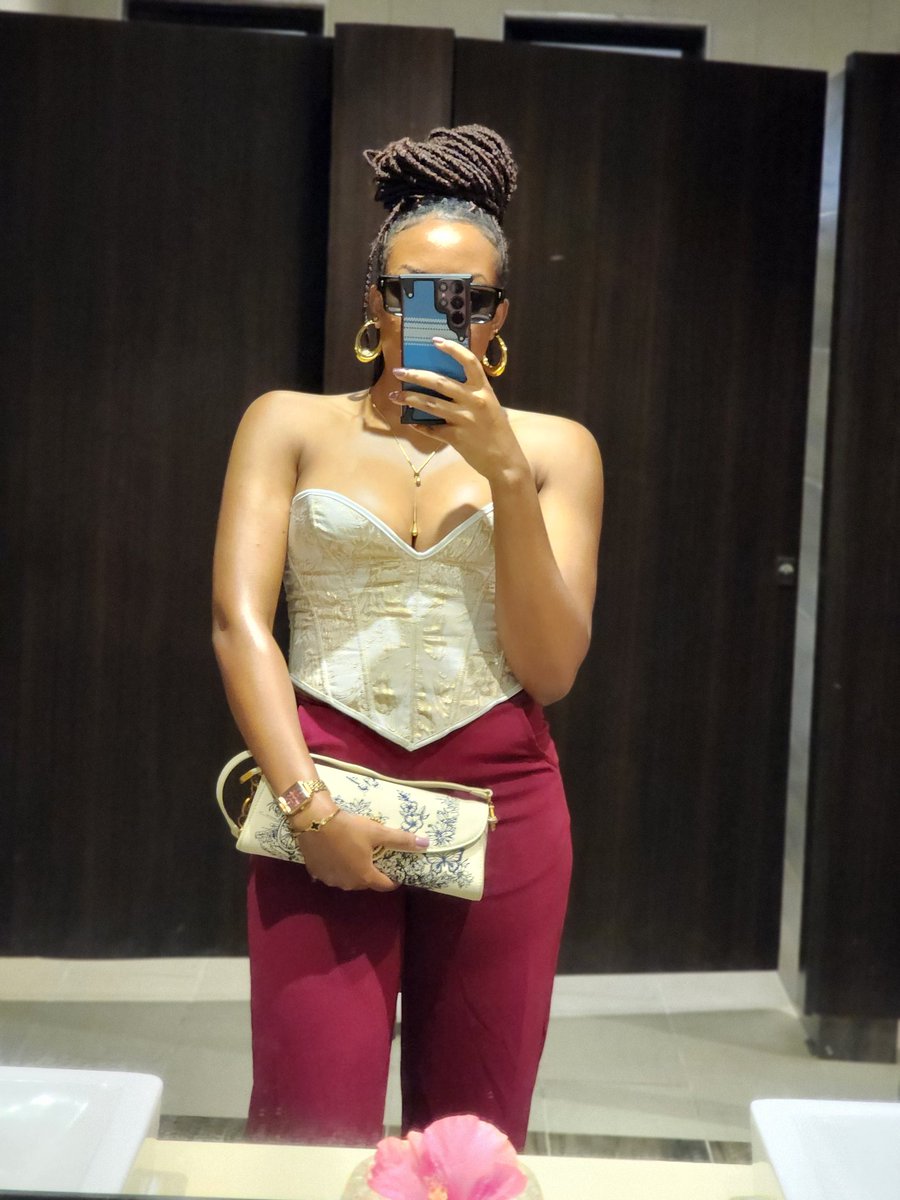 Mercy Nicky tweet media