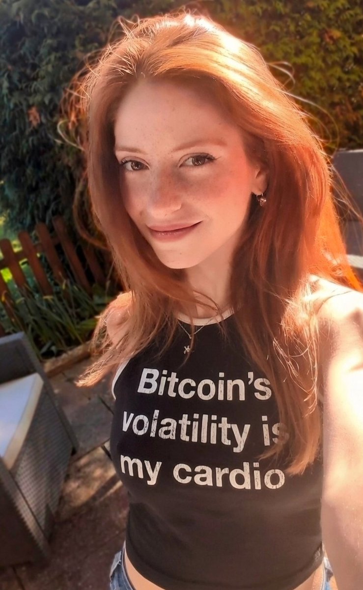 LaPetite🦋🍄 tweet media