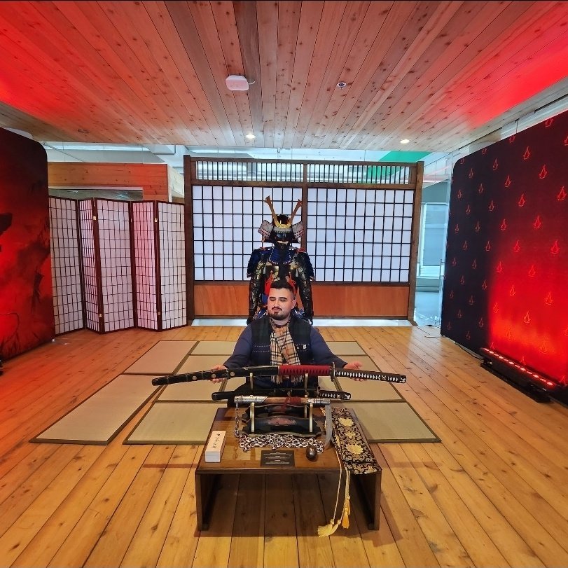 AC: Landmarks tweet media