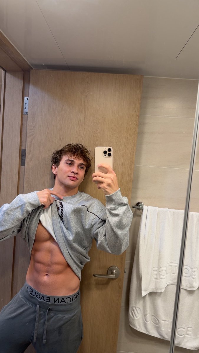 Leo lust !free 0F! tweet media