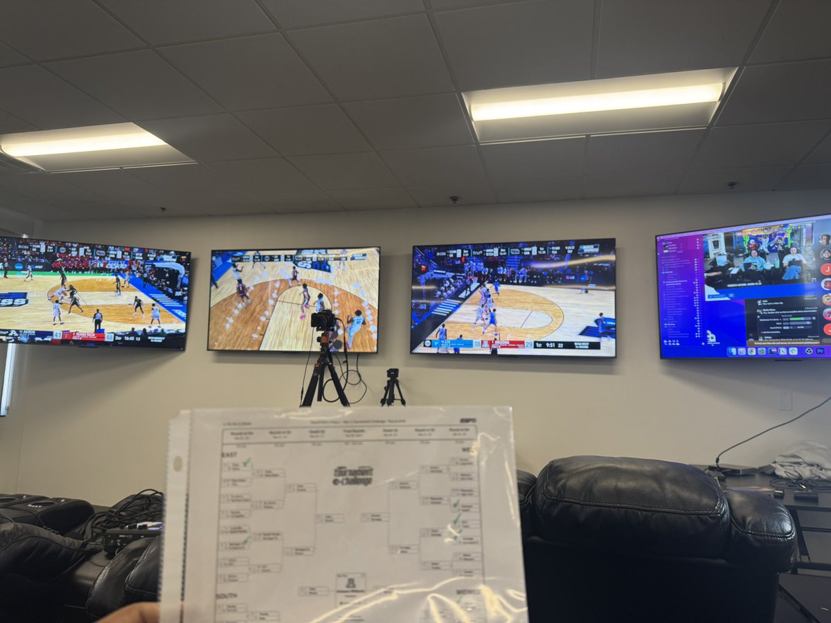 Kevin Thomas tweet media