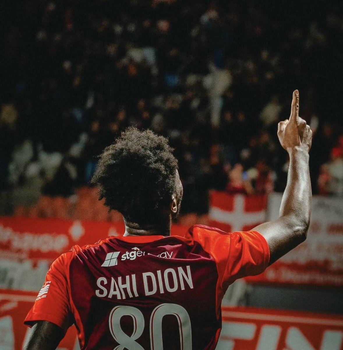 Fécé Force 12 🔴⚪️⚽️ tweet media