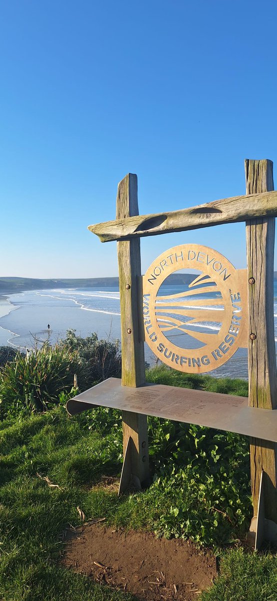 WoolacombeSurf's tweet photo. Well we had one cracker of a week! ๐๐๐ surf, sun, and some great new friends #woolacombe #surfschool #northdevon #surfdog https://t.co/jwutMlez1G
