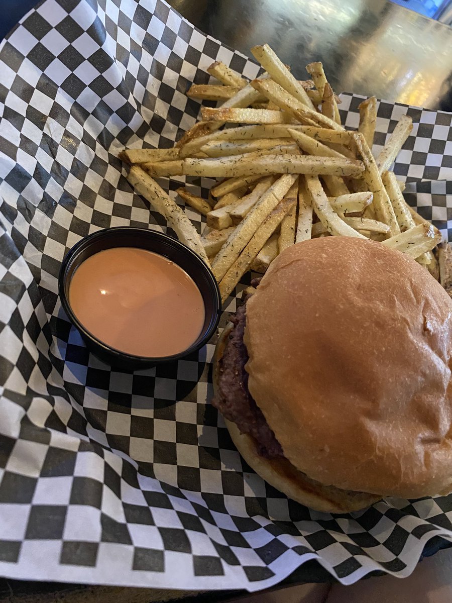 Merowzer🐾🐈 tweet media