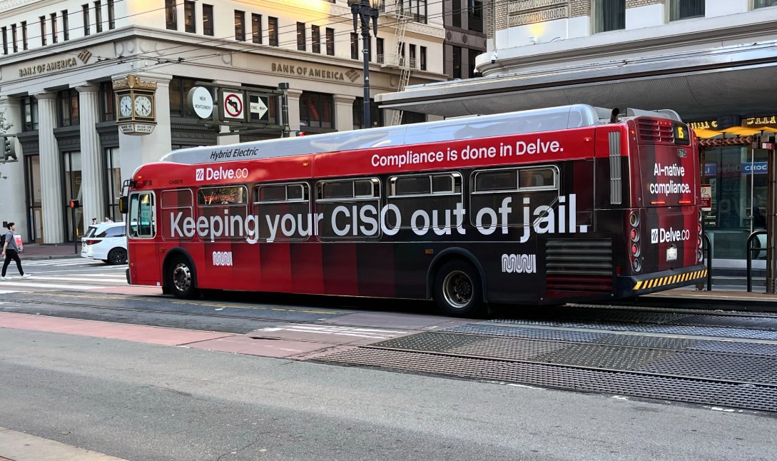 VCs Congratulating Themselves 👏👏👏 tweet media