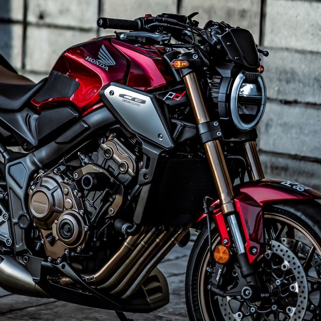 Motorcycles & More tweet media