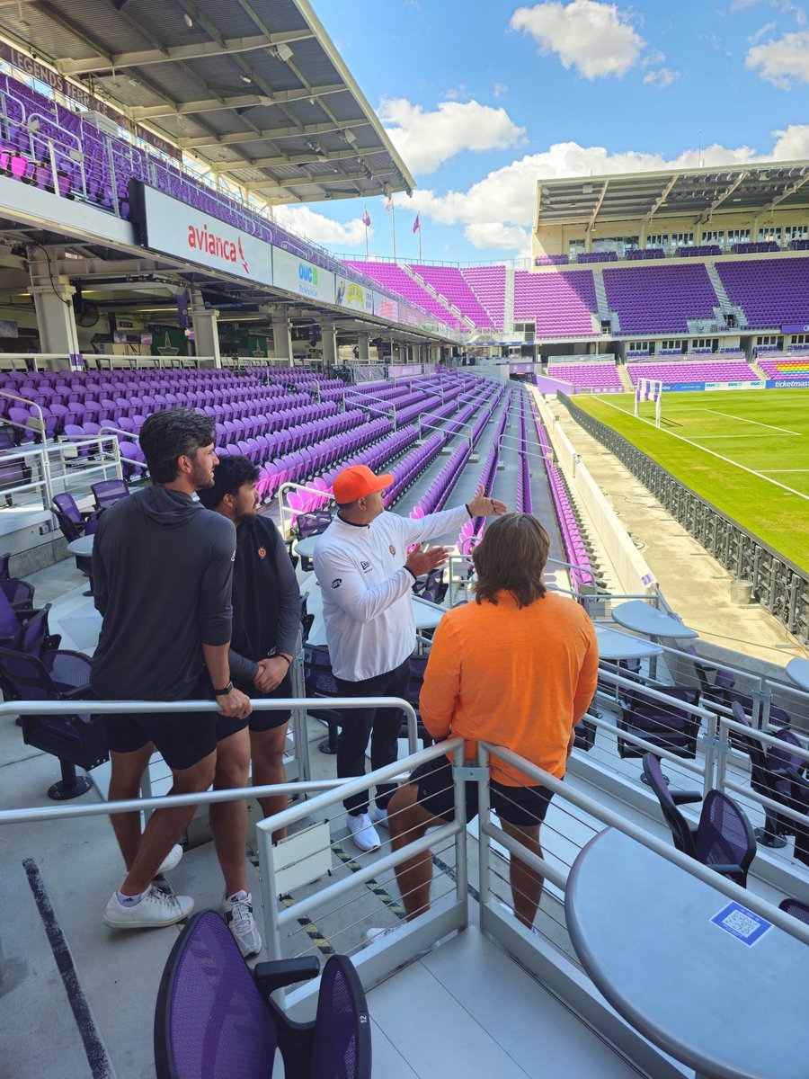 Anthony Becht tweet media