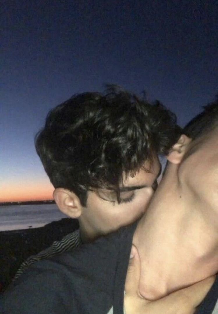 men loving men tweet media