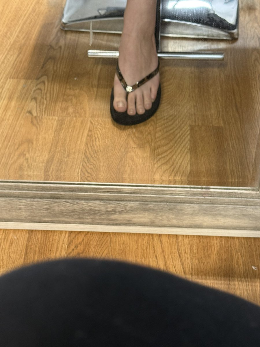 BizzyKayFlayNSFW tweet media