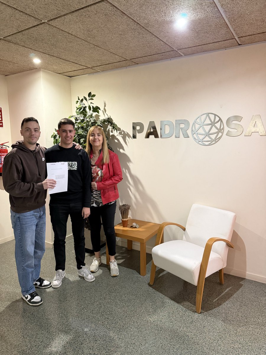 AdmNorfeuRoses tweet media