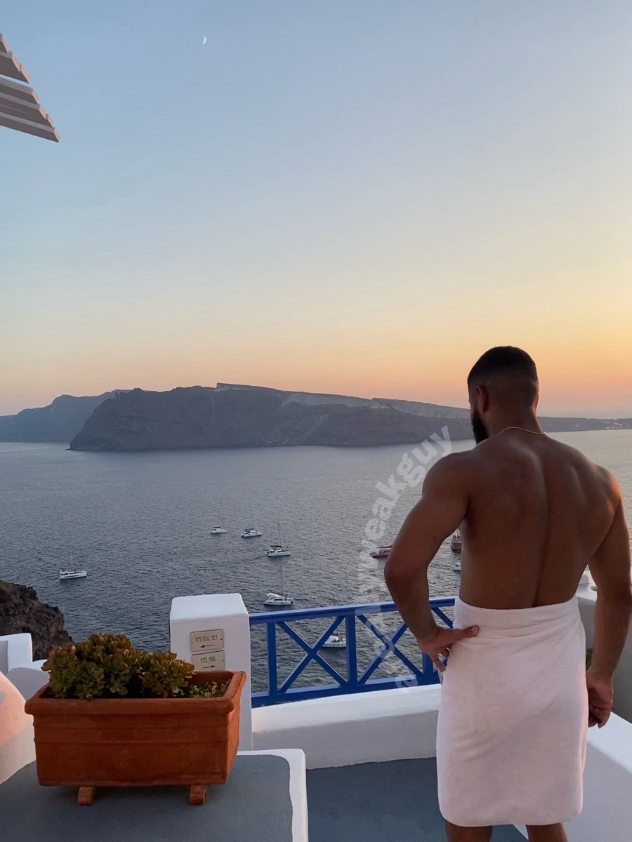 areallyweakguy tweet media