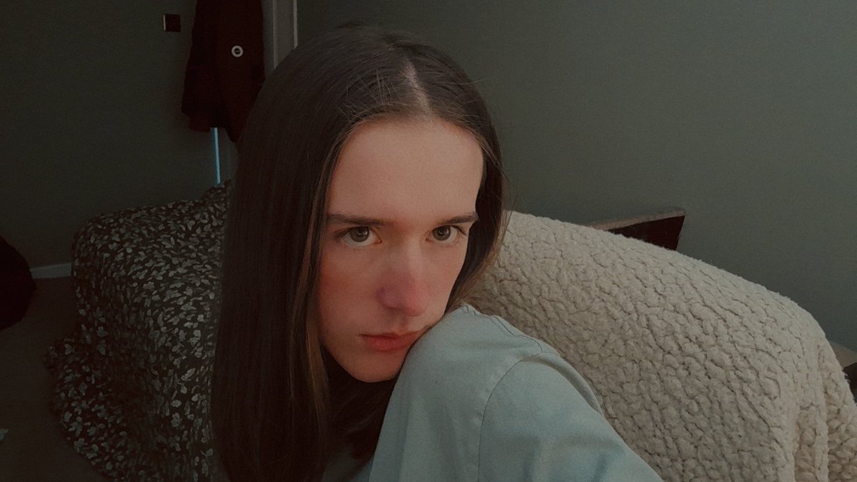 skye loves charisma tweet media