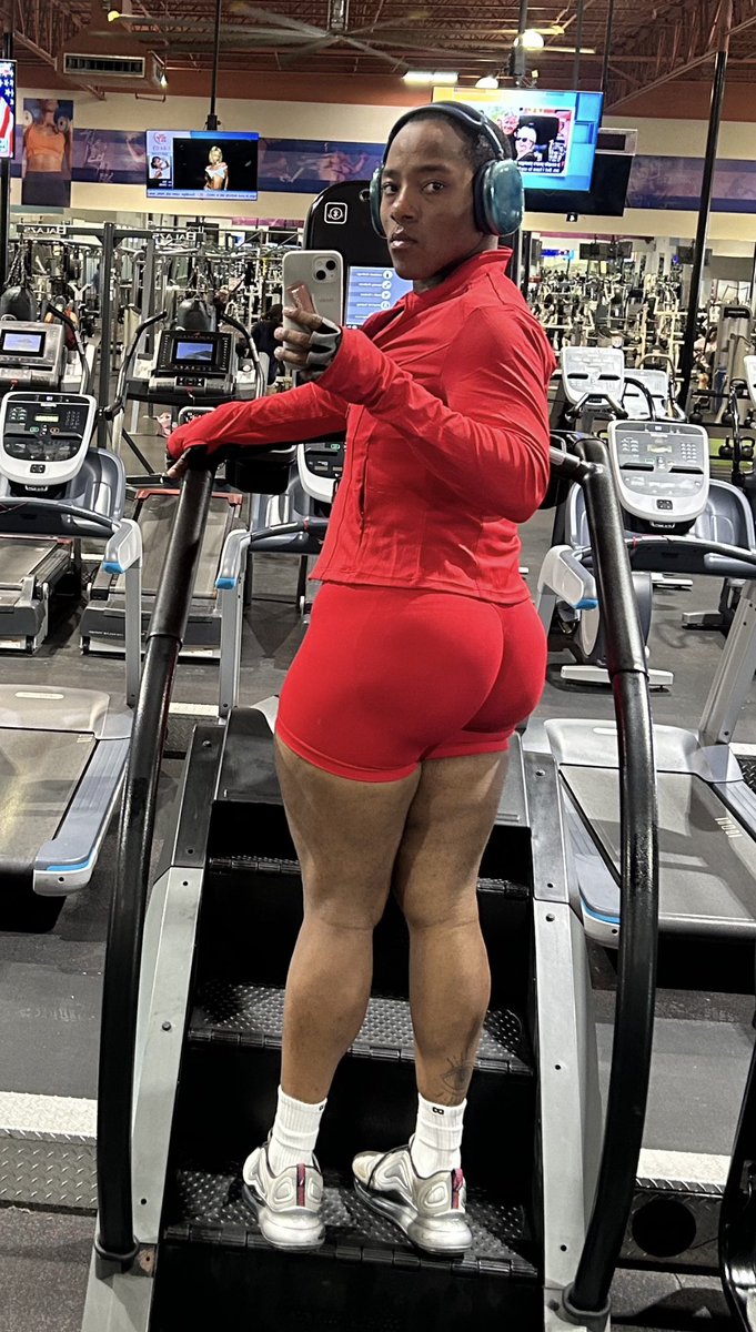 Nicko Ğ tweet media