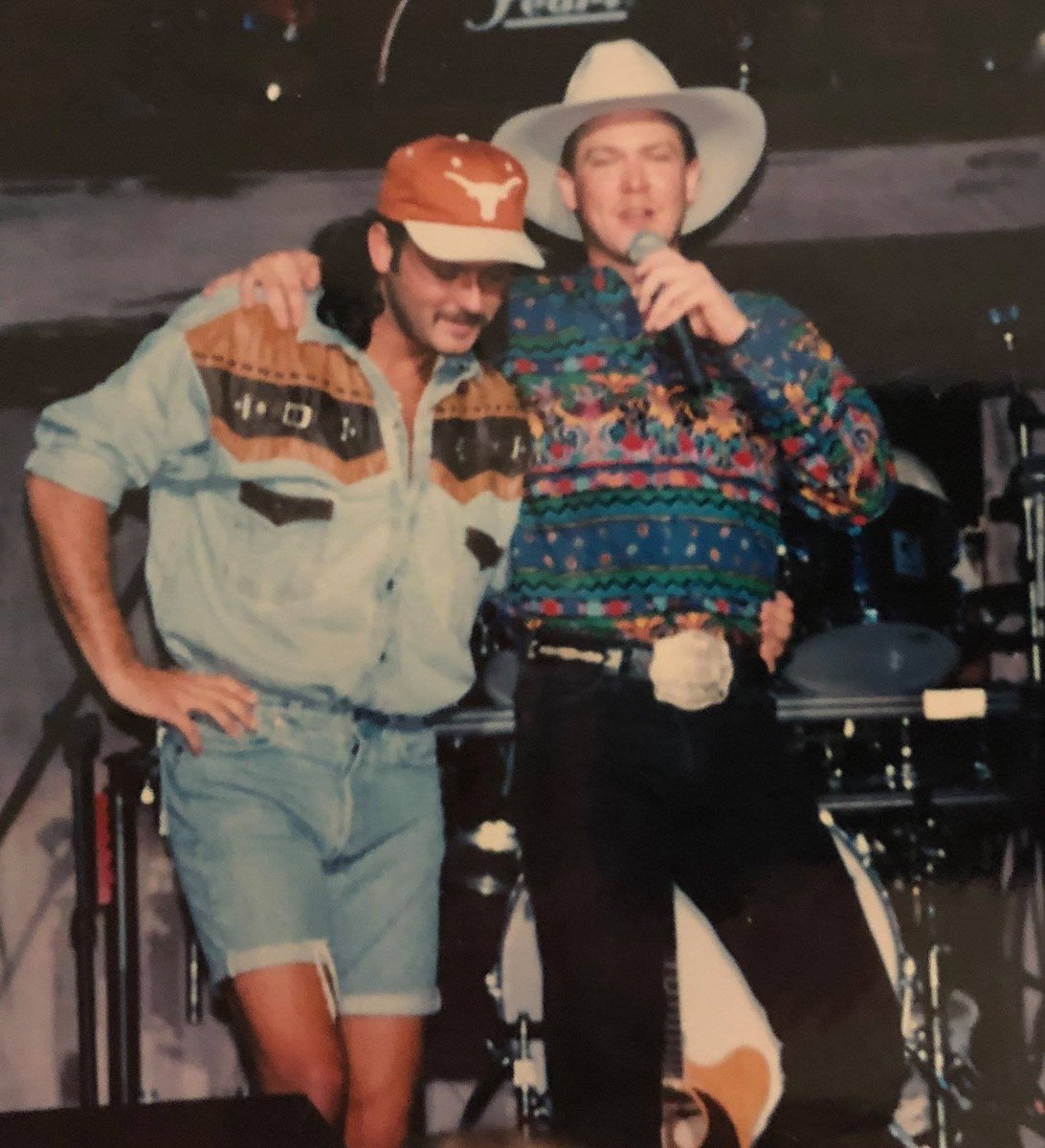 Tracy Lawrence tweet media