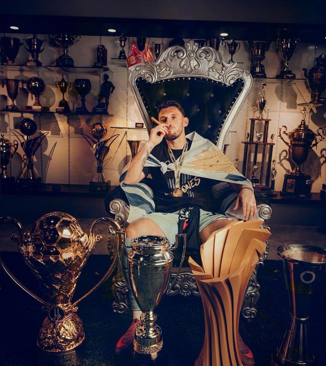 EL 4-4-2 ME GENERA SIDA, CANCER Y GONORREA. tweet media