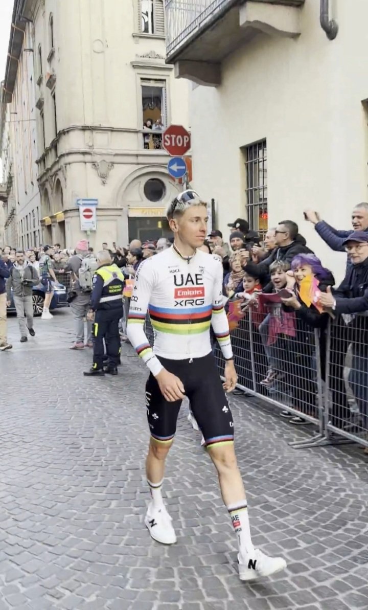 Cronoescalivada tweet media