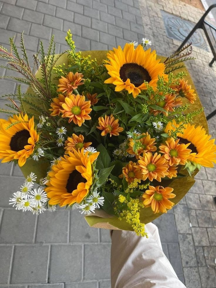 Bloomify tweet media