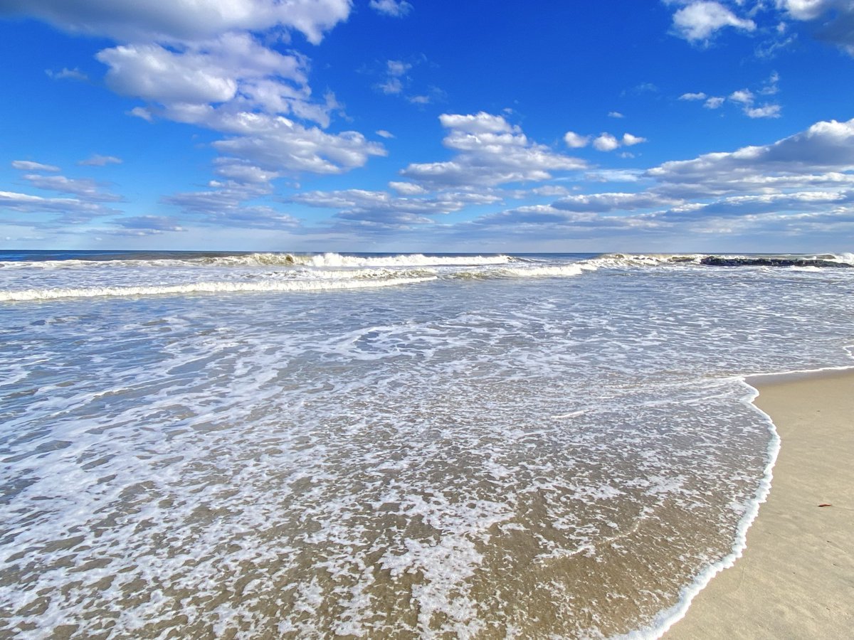 KathleenLevey's tweet image. Beachy blues, Jersey Shore #nature #happyspring #naturephotography ✨