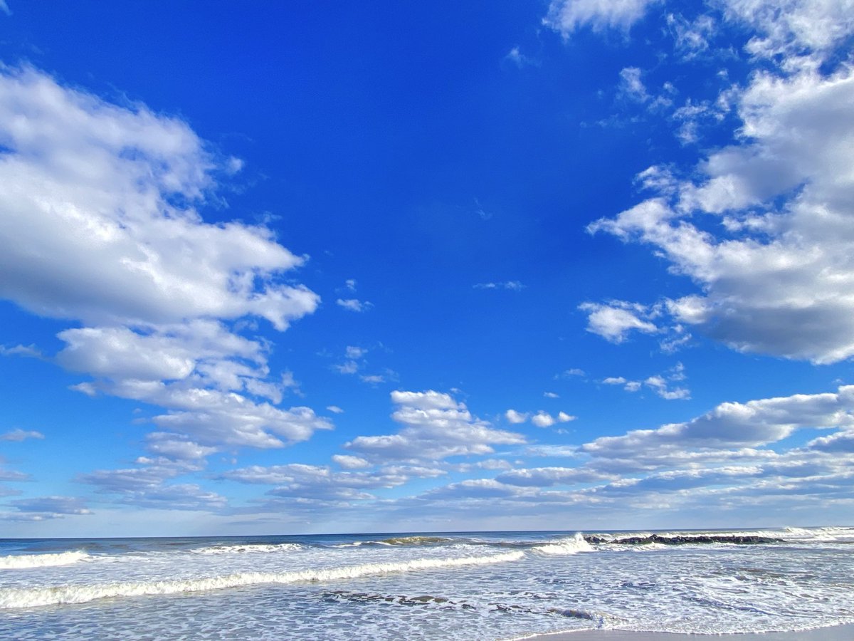 KathleenLevey's tweet image. Beachy blues, Jersey Shore #nature #happyspring #naturephotography ✨