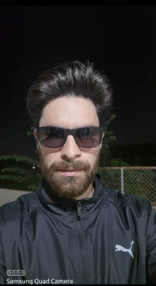 LoneHadi7's tweet photo. Eid Mubarak to u and your loved ones. May Allah surround you with happiness, barakah and prosperity May he accept your prayers. May Allah grant ease and alleviate the hardships of our brothers and sisters who are suffering around the world. #Eid2026 🤍 https://t.co/xkIjItXNoT