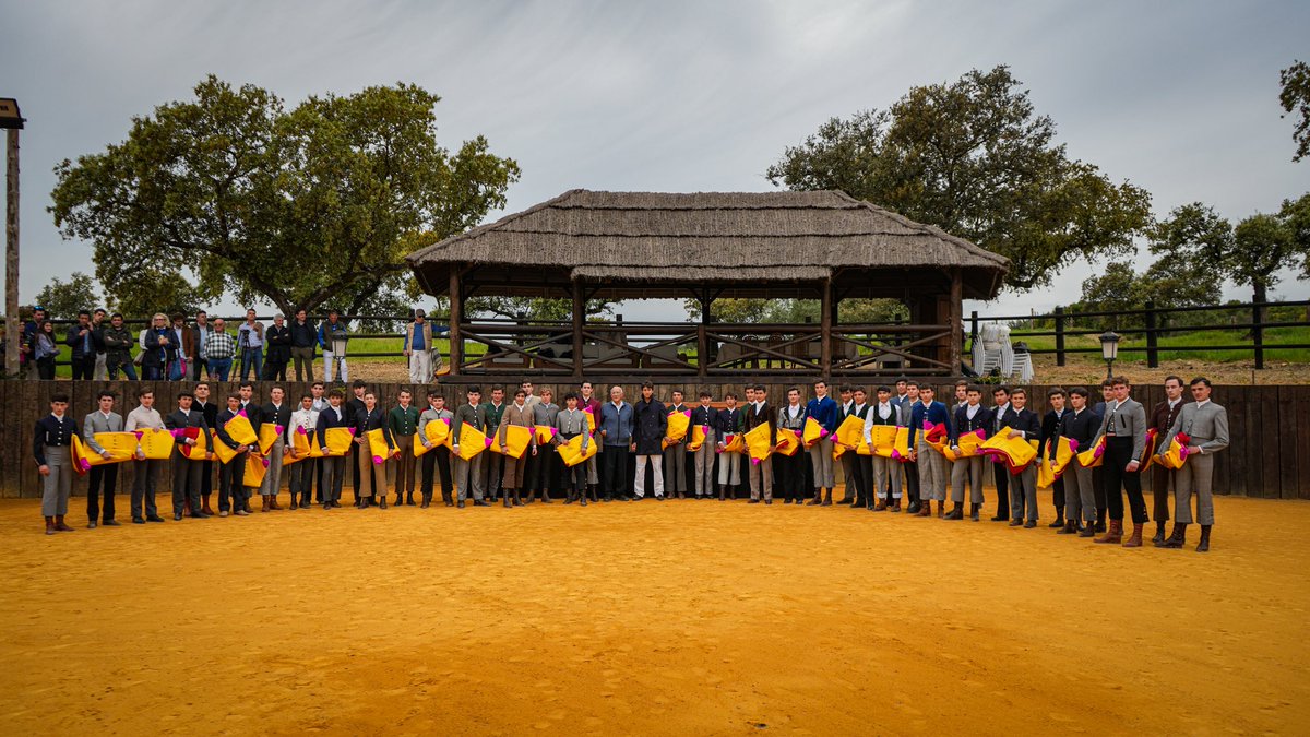 Andrés Roca Rey tweet media