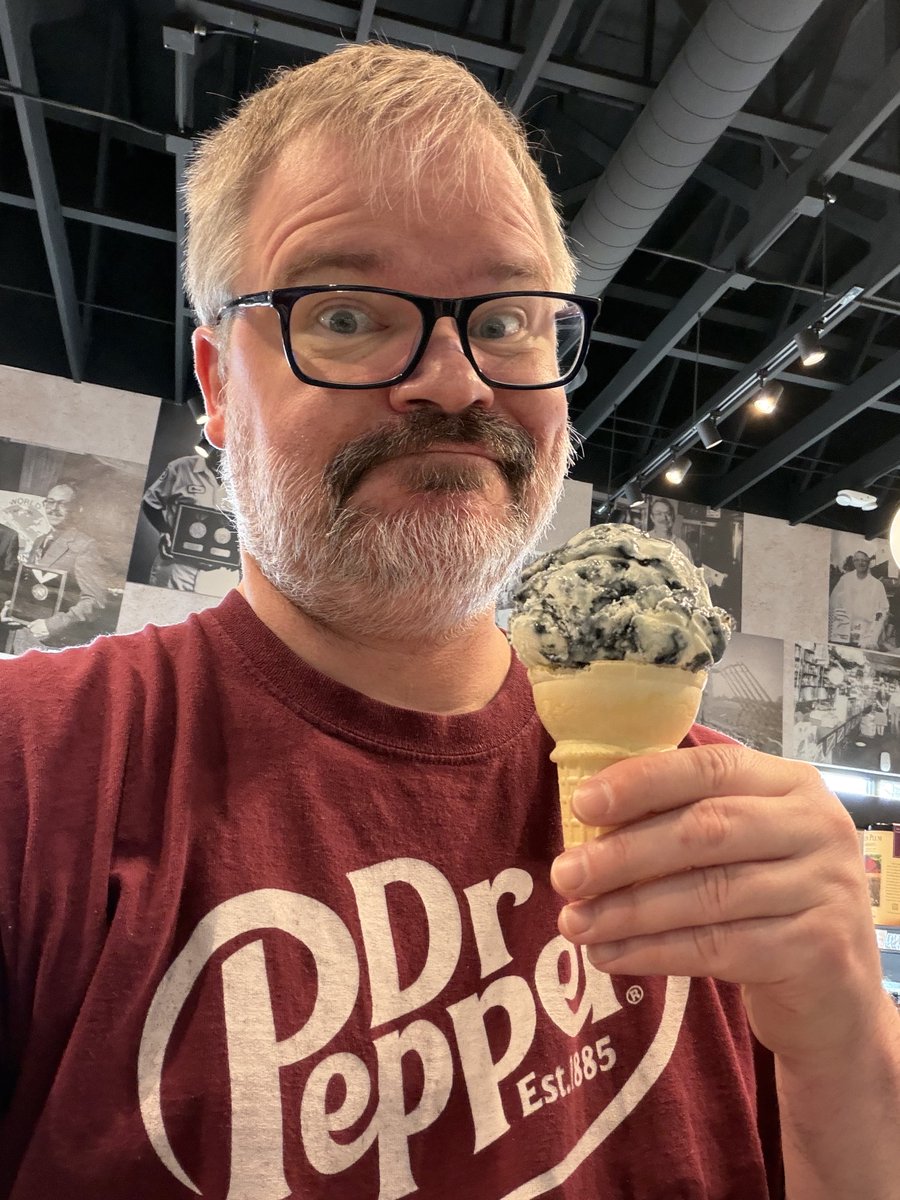 Jeff Strand 🍅 tweet media