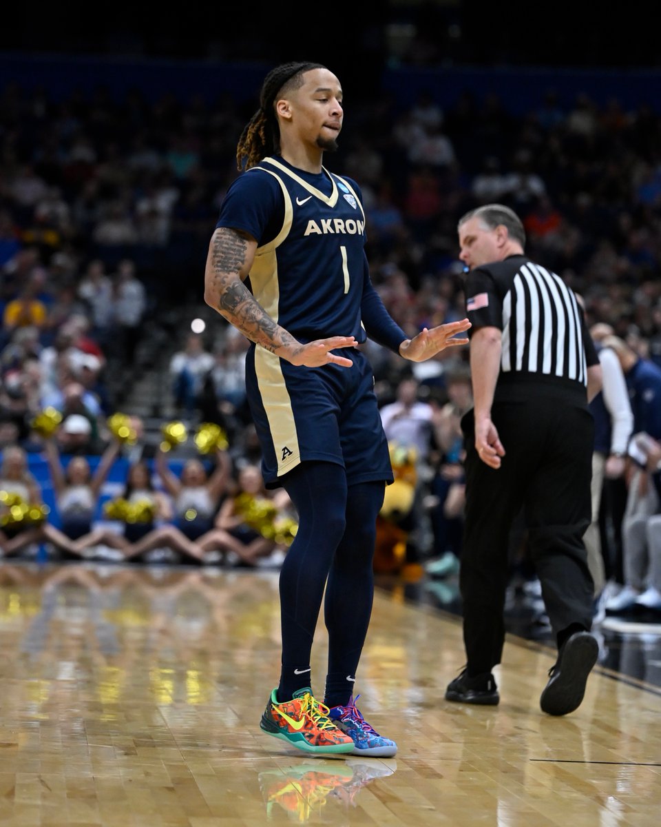 Akron Zips MBB tweet media