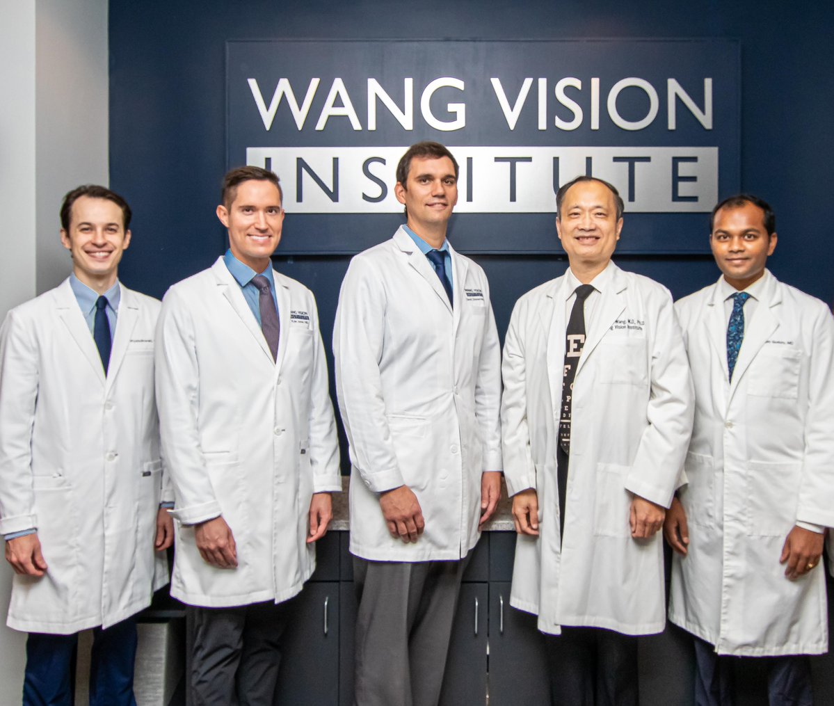 WangVision's tweet image. Happy National Doctors’ Day!

We are grateful for the opportunity to serve our community through exceptional vision care. 💙

#WangVision #NationalDoctorDay #VisionCare #EyeCare #LaserVisionCorrection #ZEISSSMILE #LASIK #ImplantableContactLens #ForeverYoungLens