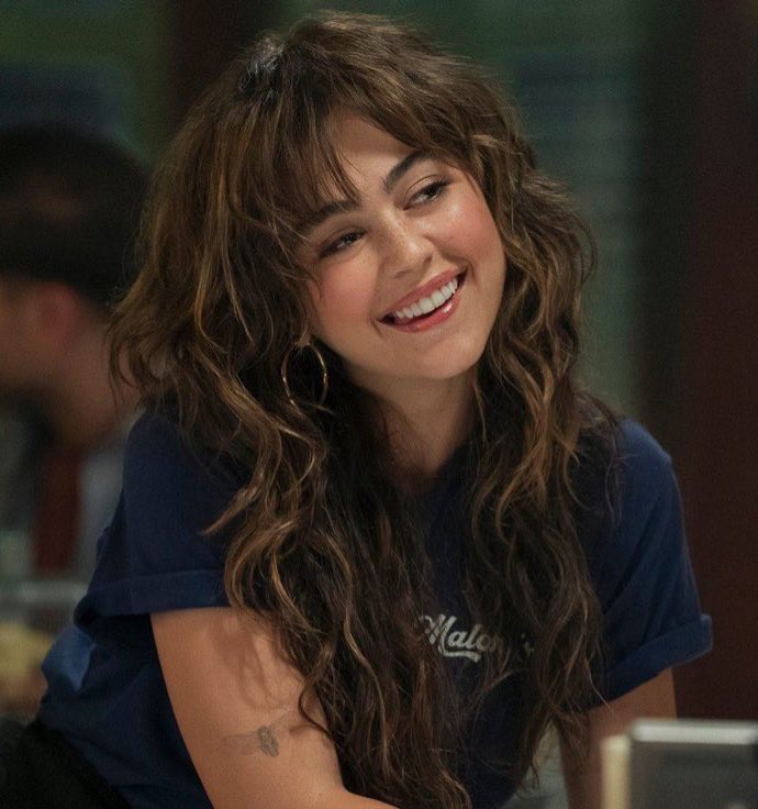 jess 🪞✨ tweet media