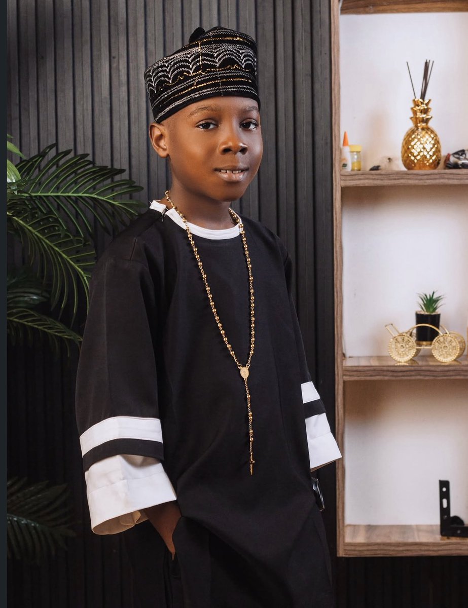 son of big wiz 🌱 tweet media