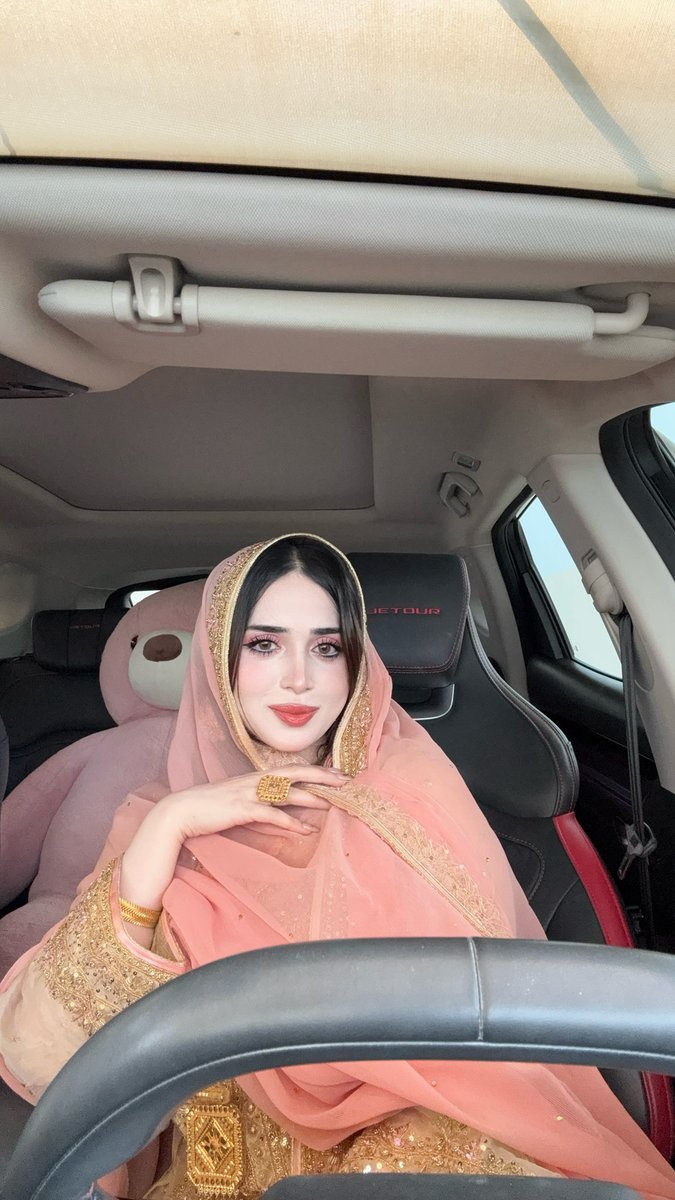 خديجة زايد tweet media