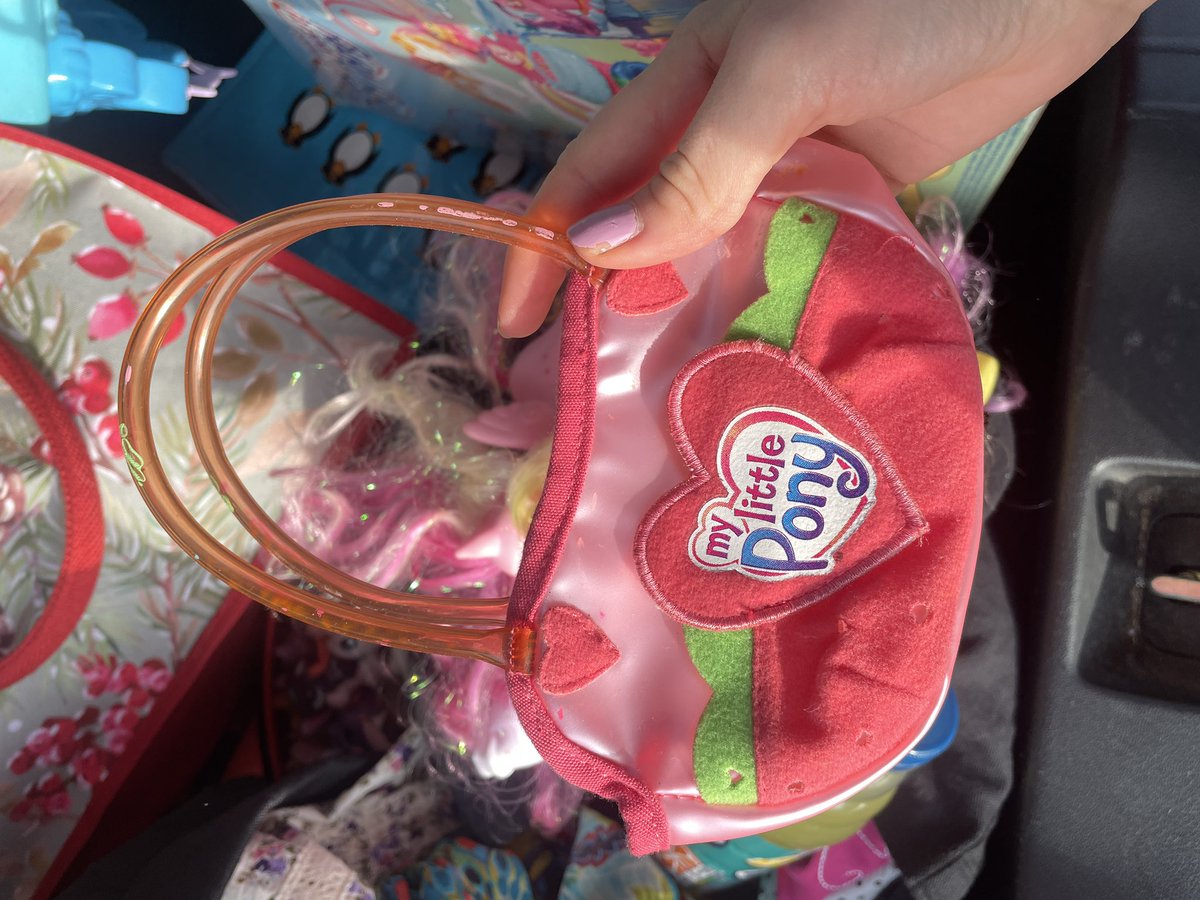 🐞girlbug🐞 tweet media