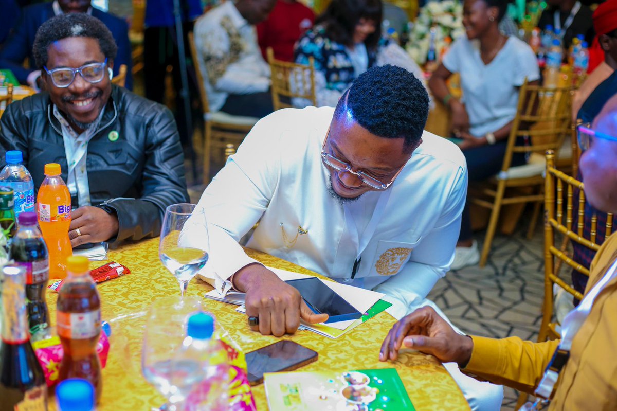 bsmhangout1's tweet photo. The Bodex Social Media Hangout was built on the kind of effort that doesn’t always make the spotlight—but deserves it.
#NetworkingWorks #CreatorsNG #Bodexsocialmediahangout #NPPBOX #InfluencerSpace #DigitalCommunity https://t.co/SxU6lZJlfY