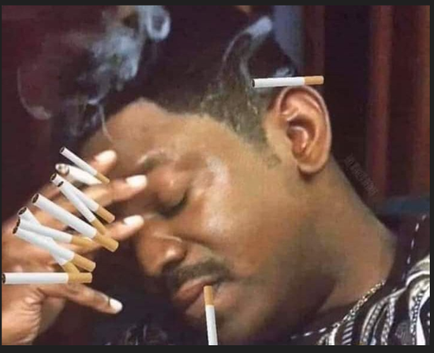 Meezerpocalypse (old timey KFC in Goldfinger) tweet media